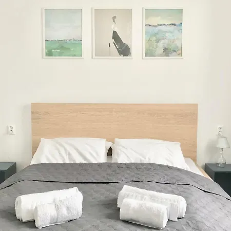 Chmielna Apartamento *